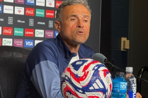 恩里克:不确定登贝莱能否上场;博塔弗戈是至今遇到防守最好的队